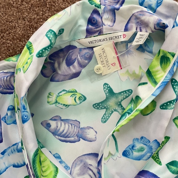 NWT Victoria Secret Sea Escape Lounge/Pjs Set - Picture 2 of 2